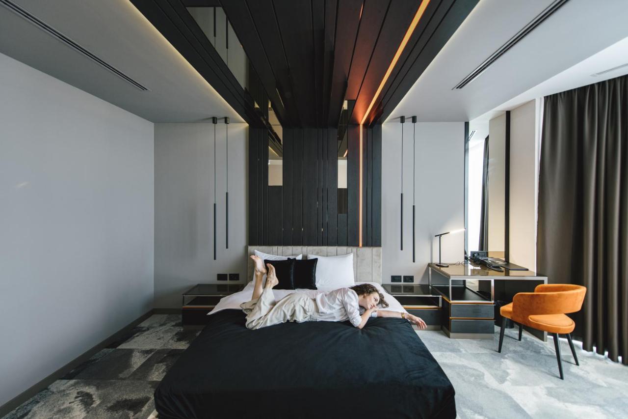 Hotel Zeneva Lux Kragujevac Kültér fotó
